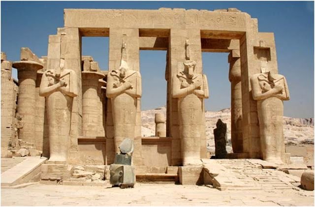 Day Tour to Valley of the Queens, Habu & Ramesseum Day Tour to Valley of the Queens, Habu & Ramesseum
